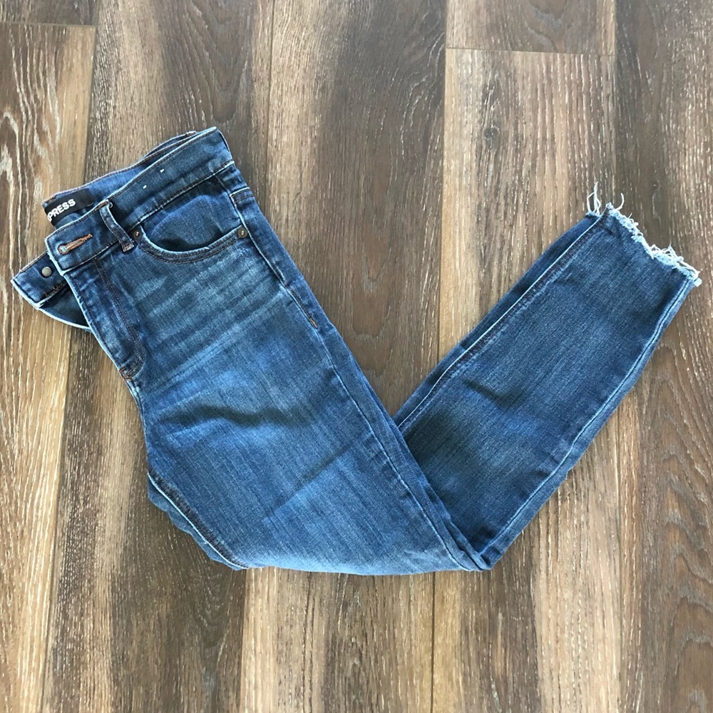 Express Cropped Cut Off High Rise Leggings, Size 4